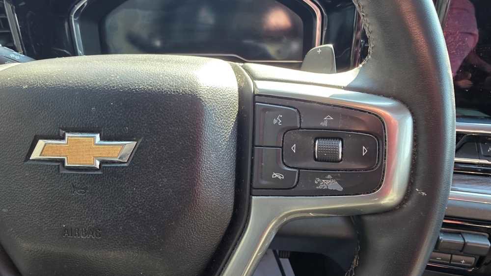 Used 2023 Chevrolet Silverado 1500 LTZ image 15