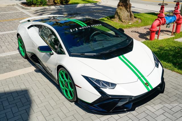 Used 2023 Lamborghini Huracan Tecnica RWD image 37