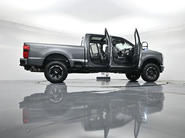 New 2026 Ford F250 Lariat w/ Tremor Off-Road Package image 49
