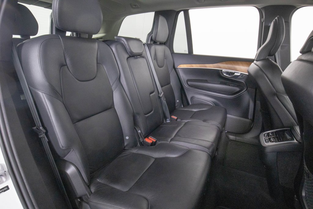 Used 2023 Volvo XC90 B6 Plus w/ Protection Package Premier image 17