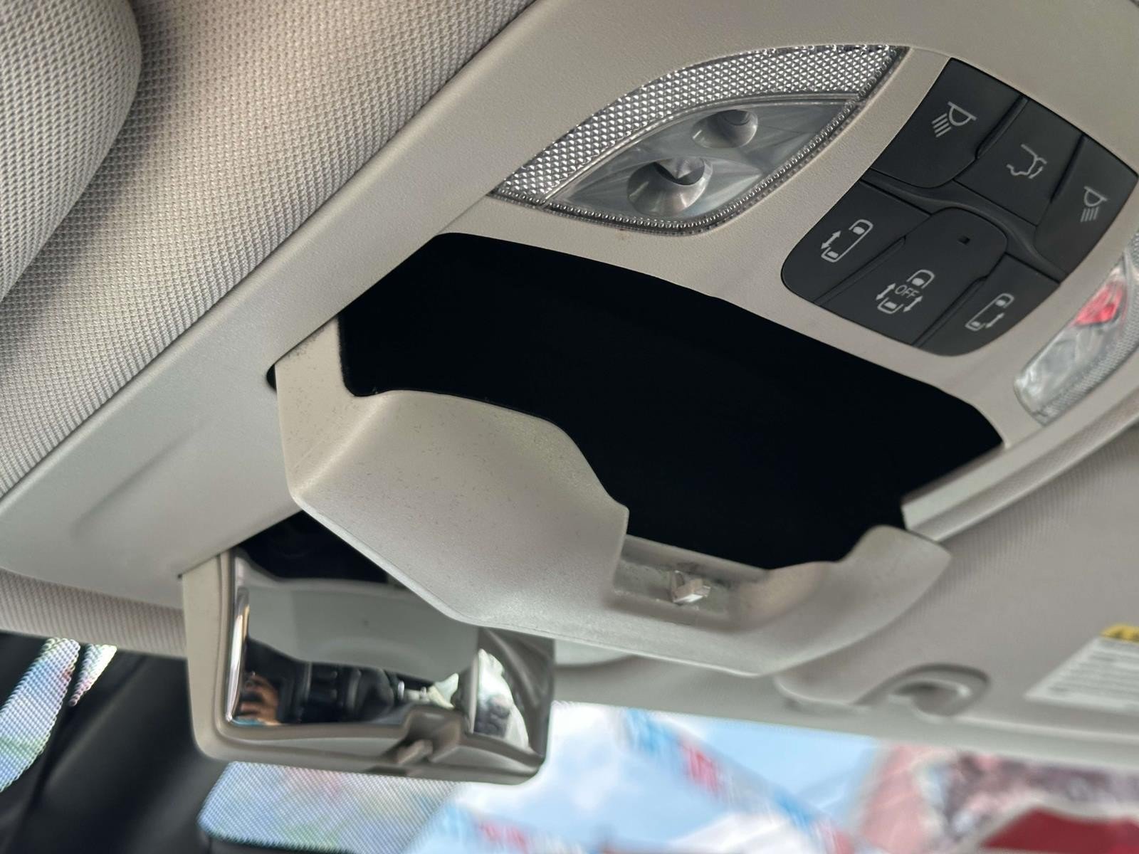 Certified 2021 Chrysler Pacifica Touring-L FWD image 35