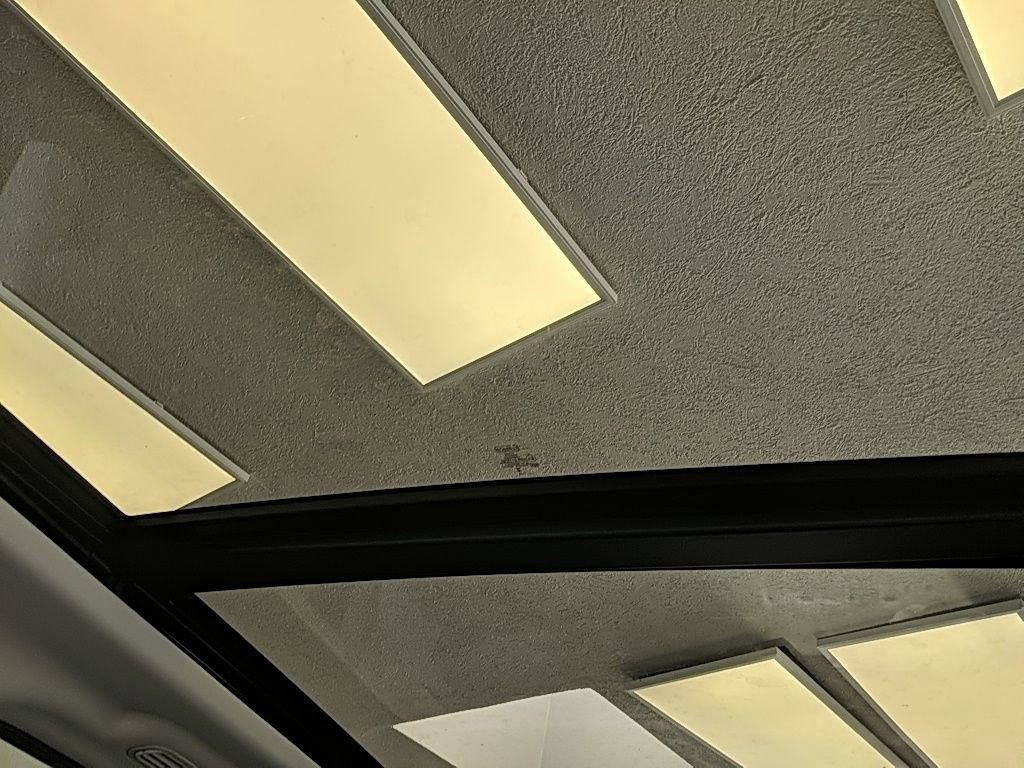 Used 2025 Ford Expedition Platinum image 33