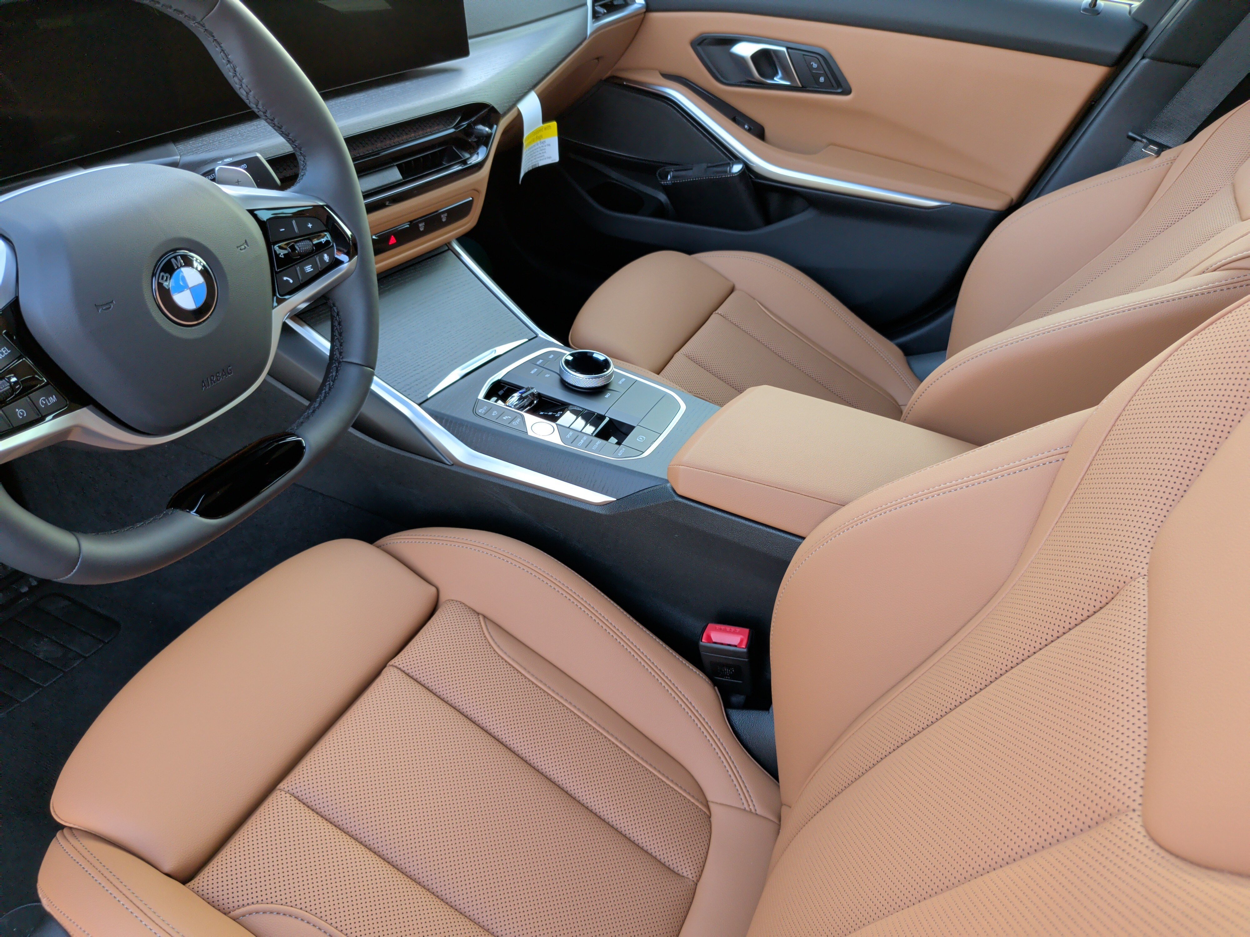 Certified 2026 BMW 330i Sedan w/ Convenience Package RWD image 27