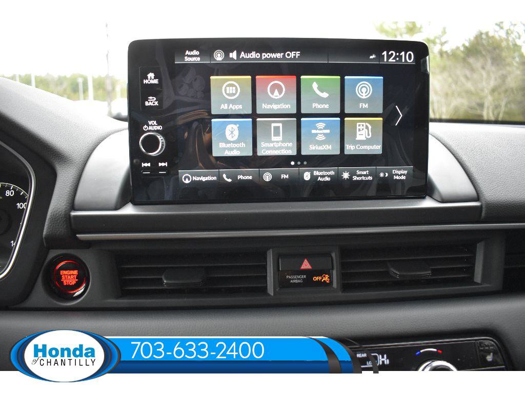 New 2025 Honda Pilot Touring image 14