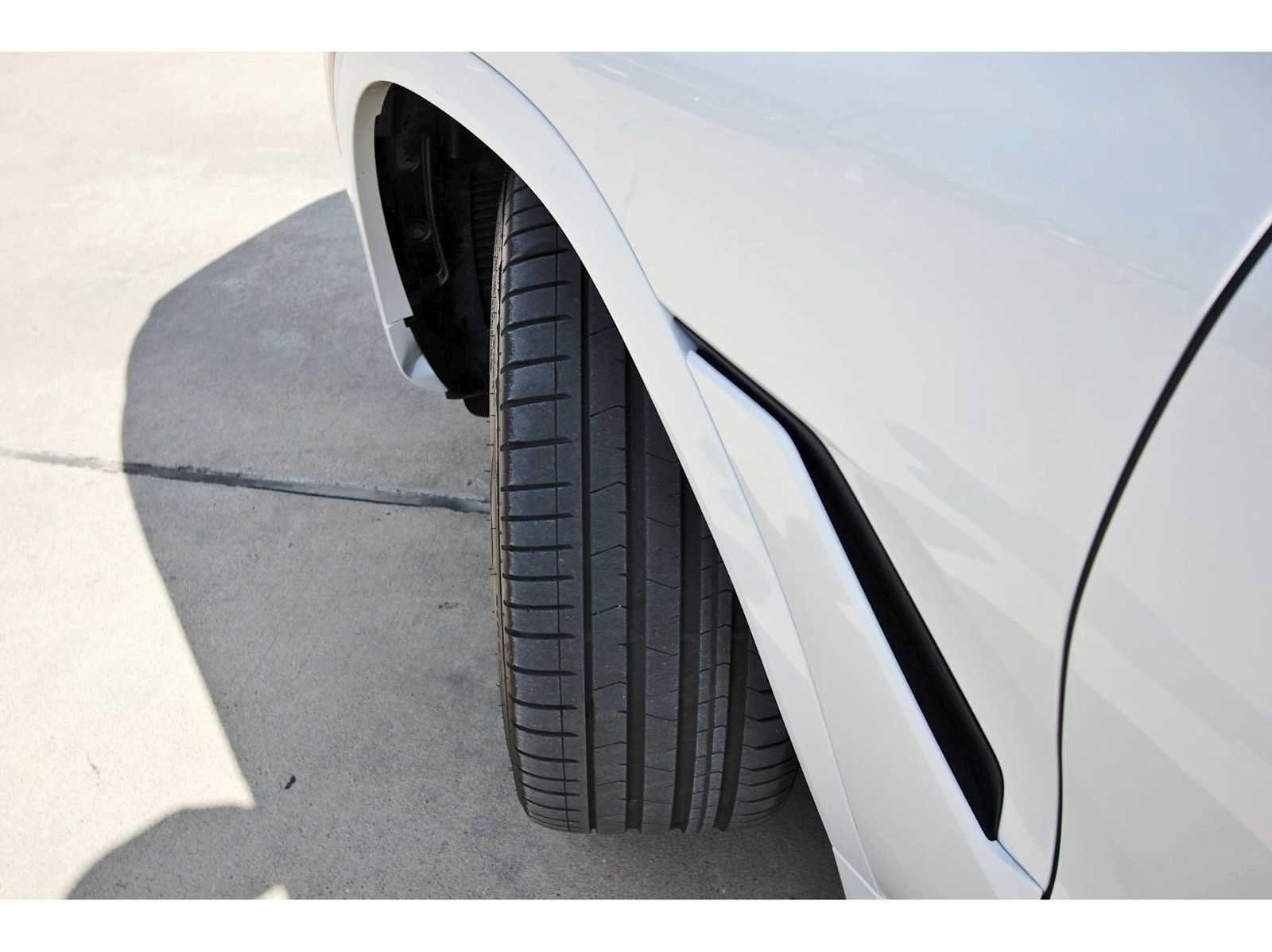 Used 2024 BMW X6 M60i AWD/4WD image 28