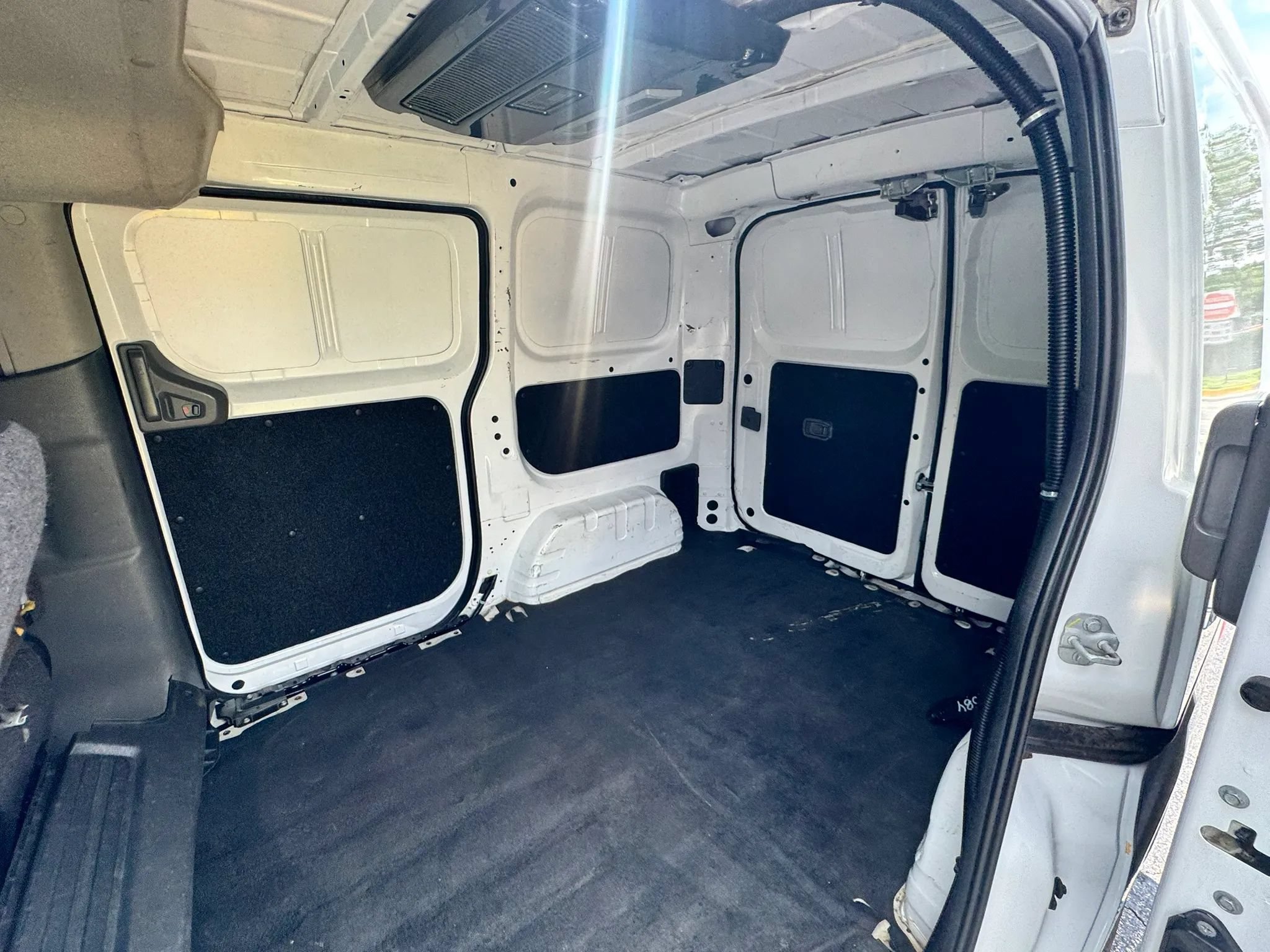 Used 2019 Nissan NV200 S w/ Cruise Control Package FWD image 15