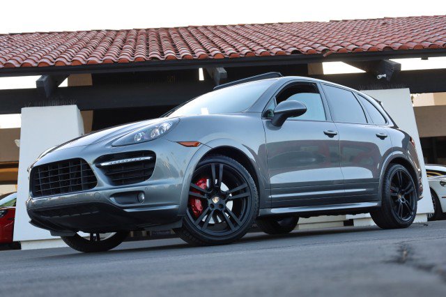 Used 2014 Porsche Cayenne GTS AWD/4WD image 67
