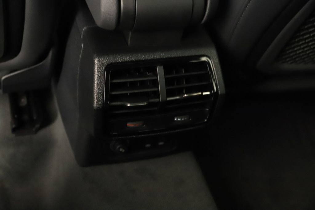 New 2025 Audi Q3 2.0T Premium AWD/4WD image 22