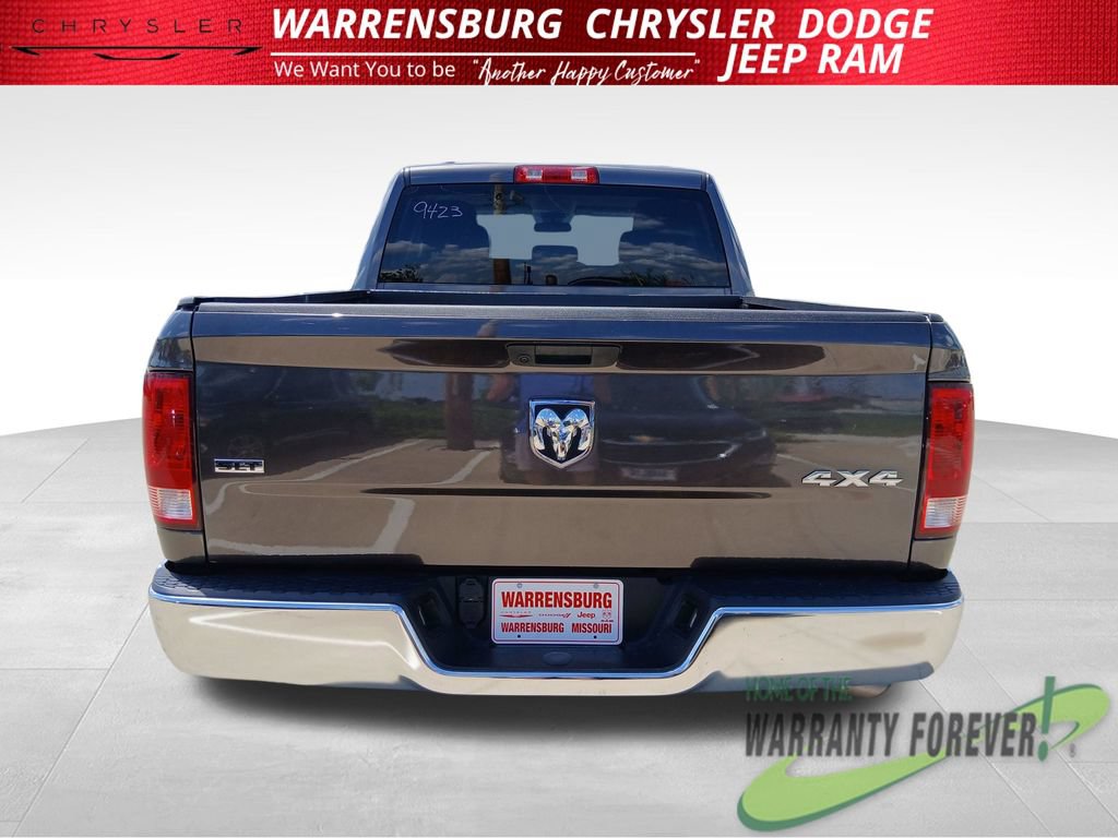 Used 2024 RAM 1500 Classic SLT AWD/4WD image 5