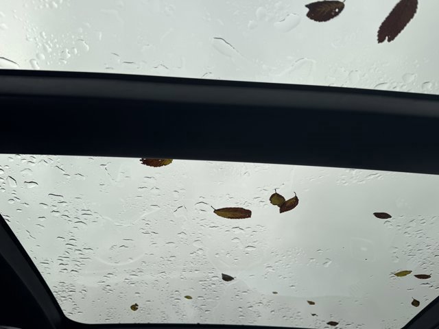 Used 2023 Mercedes-Benz GLE 350 4MATIC image 15