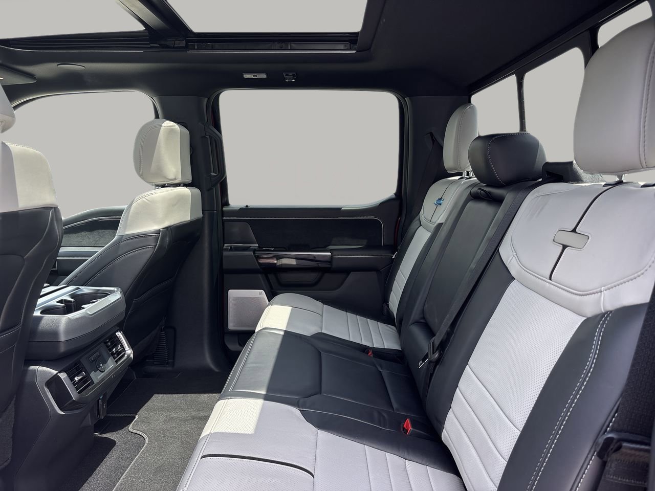 New 2025 Ford F150 Lightning Platinum image 11