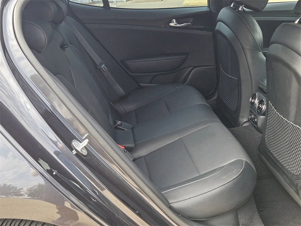 Used 2023 Kia Stinger GT-Line image 28