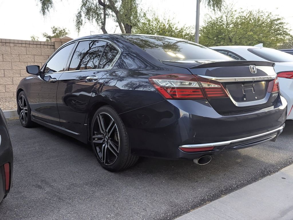Used 2016 Honda Accord Sport image 6