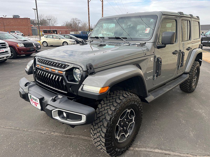 Used 2019 Jeep Wrangler Unlimited Sahara w/ Dual Top Group image 6