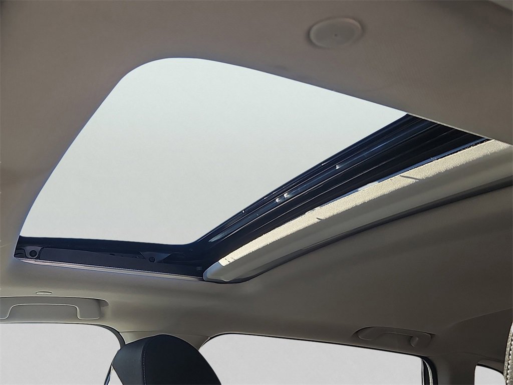 Certified 2025 Honda CR-V EX image 15