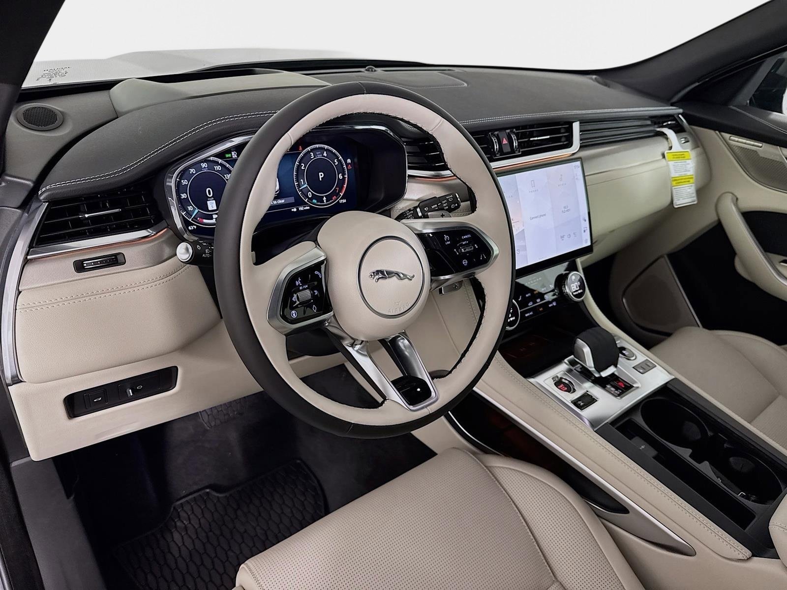 New 2026 Jaguar F-PACE R-Dynamic S AWD/4WD image 9
