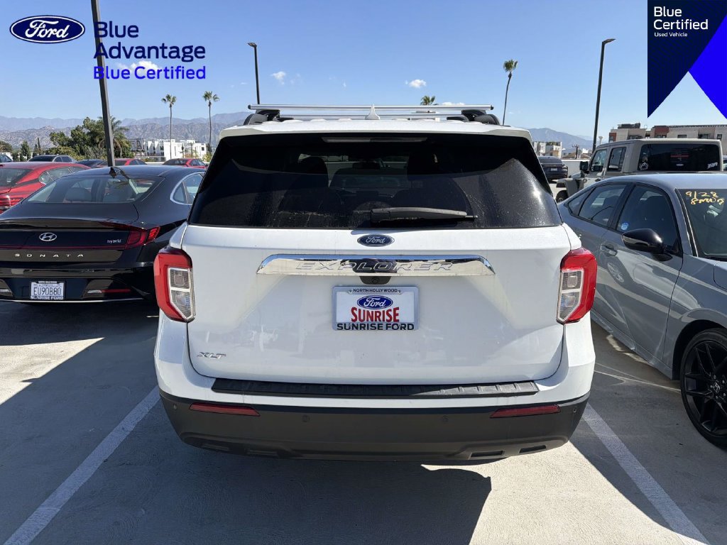 Used 2024 Ford Explorer XLT RWD image 12