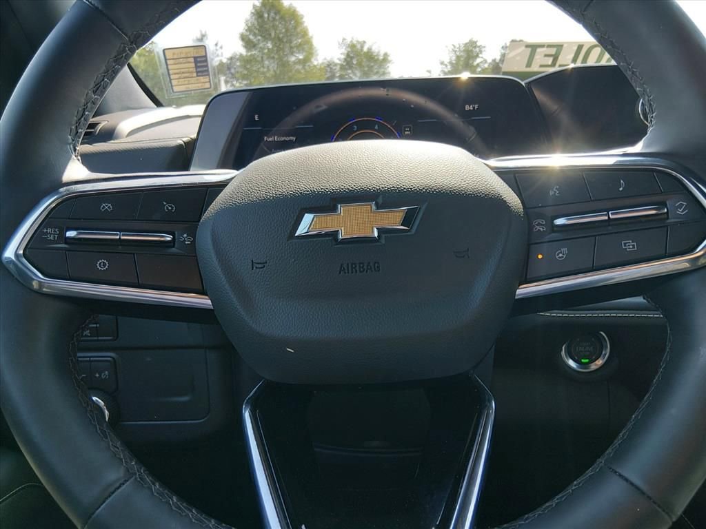 New 2025 Chevrolet Suburban Premier AWD/4WD image 17