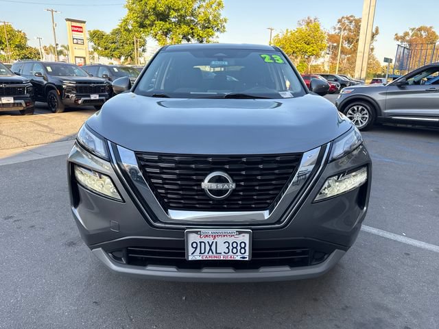 Used 2023 Nissan Rogue SV FWD image 8