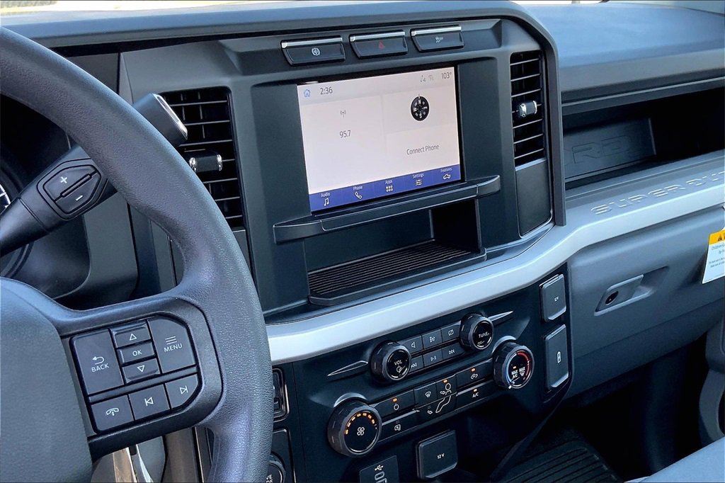 New 2023 Ford F350 XL w/ XL Chrome Package image 6