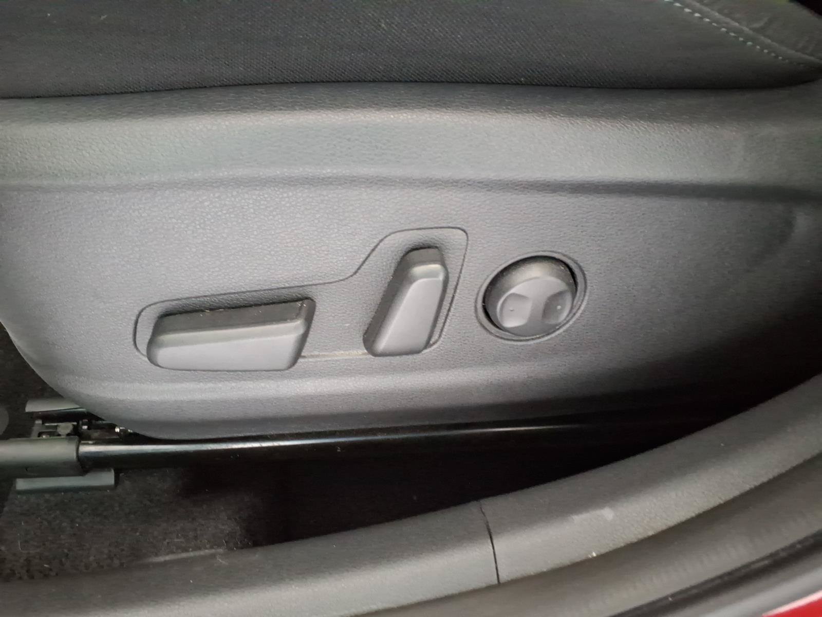 Certified 2023 Hyundai Kona SEL AWD/4WD image 20