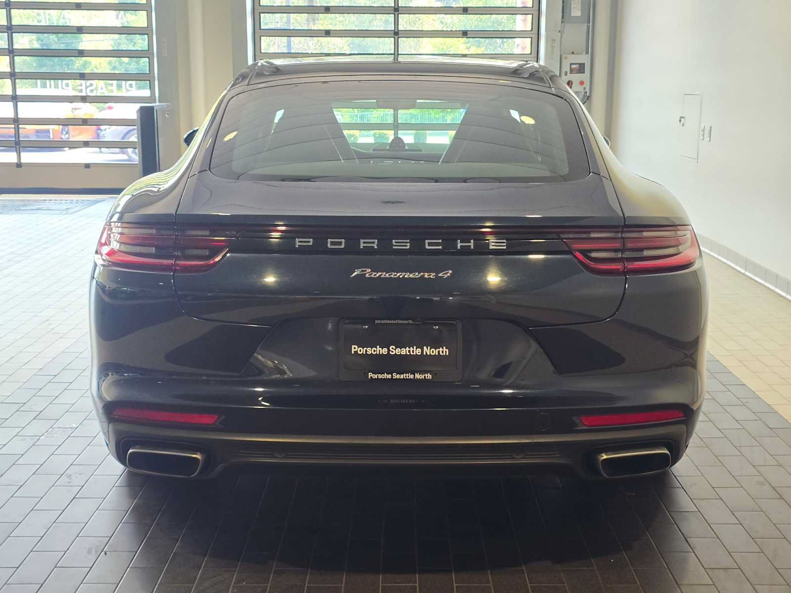 Used 2020 Porsche Panamera 4 AWD/4WD image 6