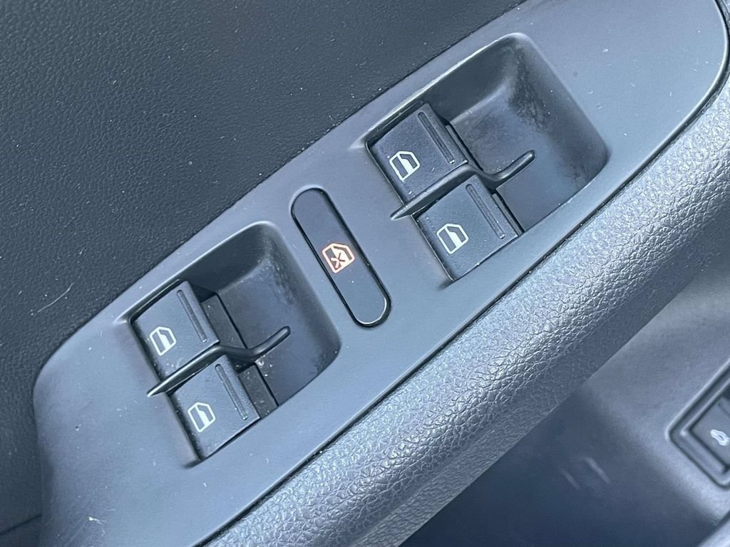 Used 2015 Volkswagen Jetta S FWD image 18