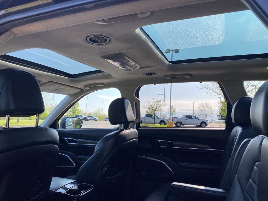 Certified 2022 Kia Telluride SX w/ SX Prestige Package AWD/4WD image 22