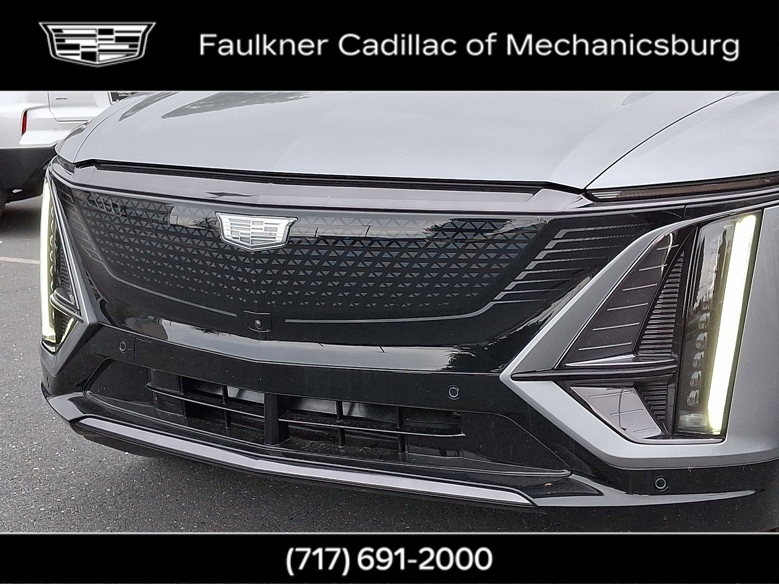 New 2025 Cadillac Lyriq Sport image 9