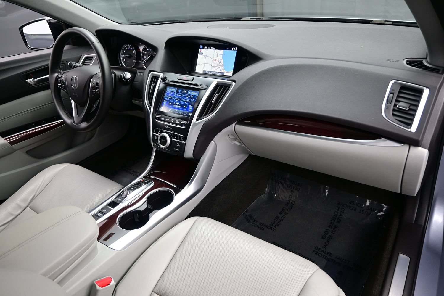 Used 2015 Acura TLX w/ Technology Package FWD image 14