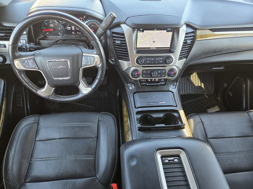 Used 2017 GMC Yukon XL Denali w/ Open Road Package AWD/4WD image 15