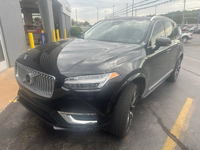 Used 2024 Volvo XC90 B6 Ultimate w/ Lounge Package