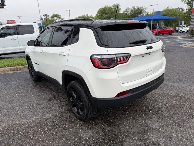 Used 2020 Jeep Compass Latitude FWD image 4