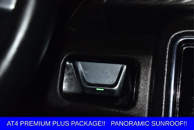 Used 2025 GMC Yukon AT4 w/ AT4 Premium Plus Package AWD/4WD image 33