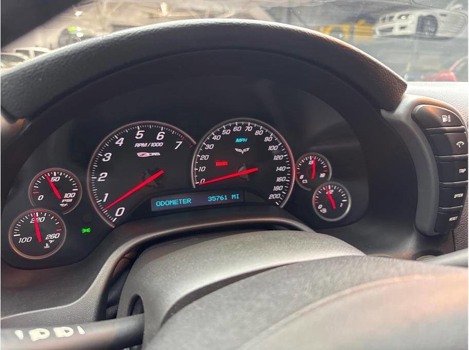 Used 2006 Chevrolet Corvette Z06 w/ Preferred Equipment Group image 12