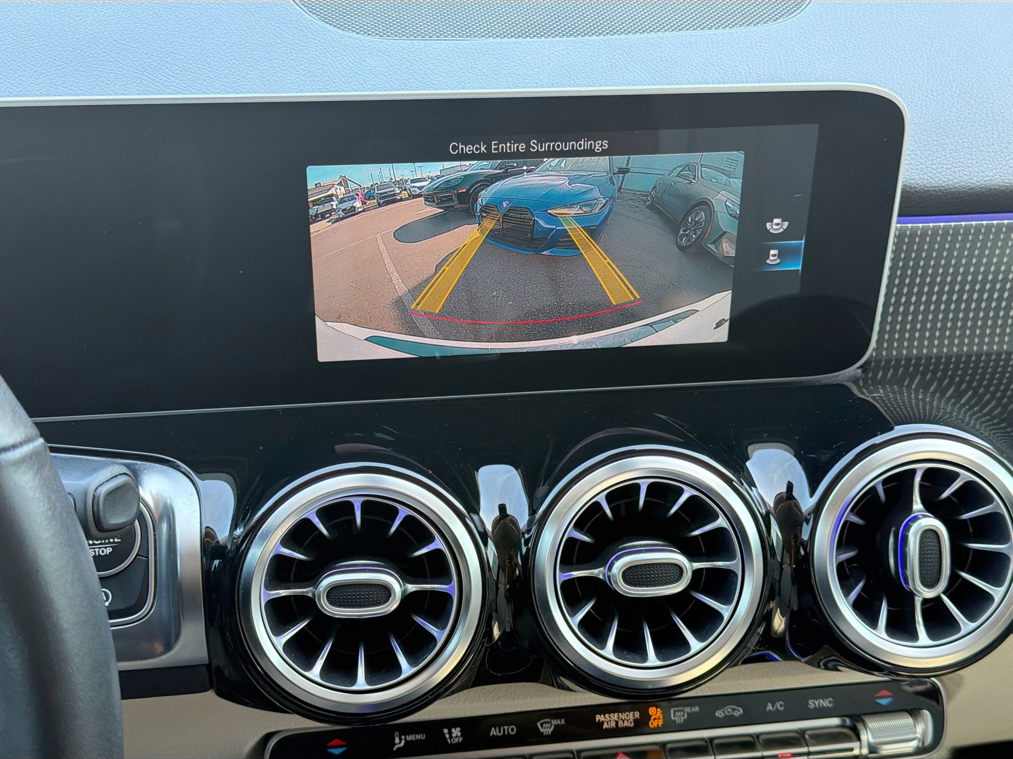 Used 2021 Mercedes-Benz GLB 250 image 31