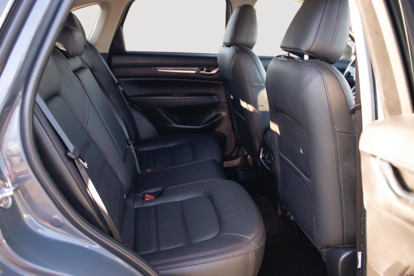 Used 2023 MAZDA CX-5 Carbon Edition image 15