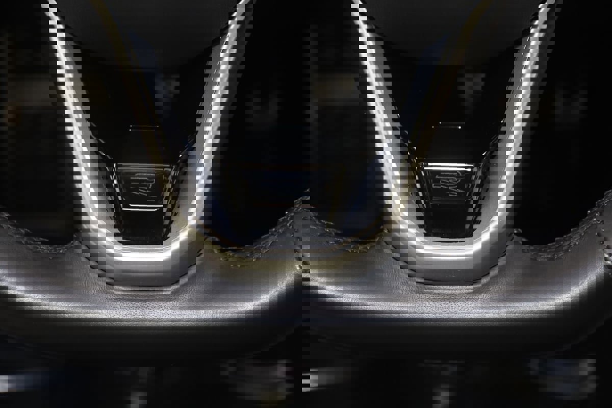 Used 2024 Volkswagen Atlas SEL Premium R-Line image 39