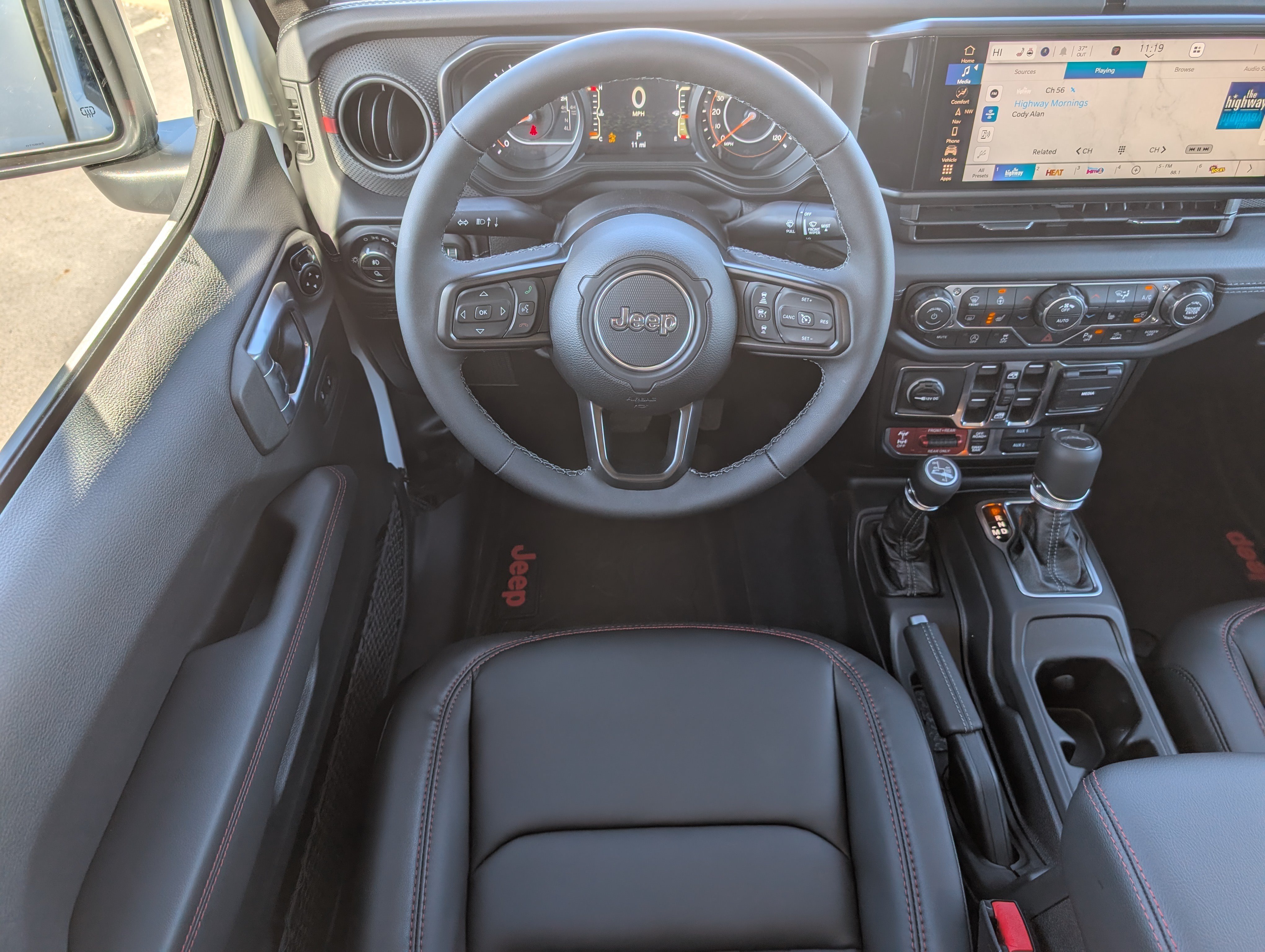New 2026 Jeep Gladiator Rubicon AWD/4WD image 6