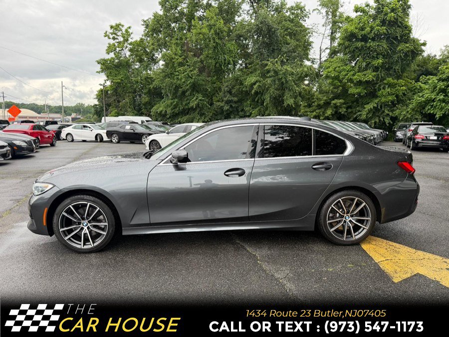 Used 2021 BMW 330i xDrive Sedan w/ Convenience Package AWD/4WD image 3