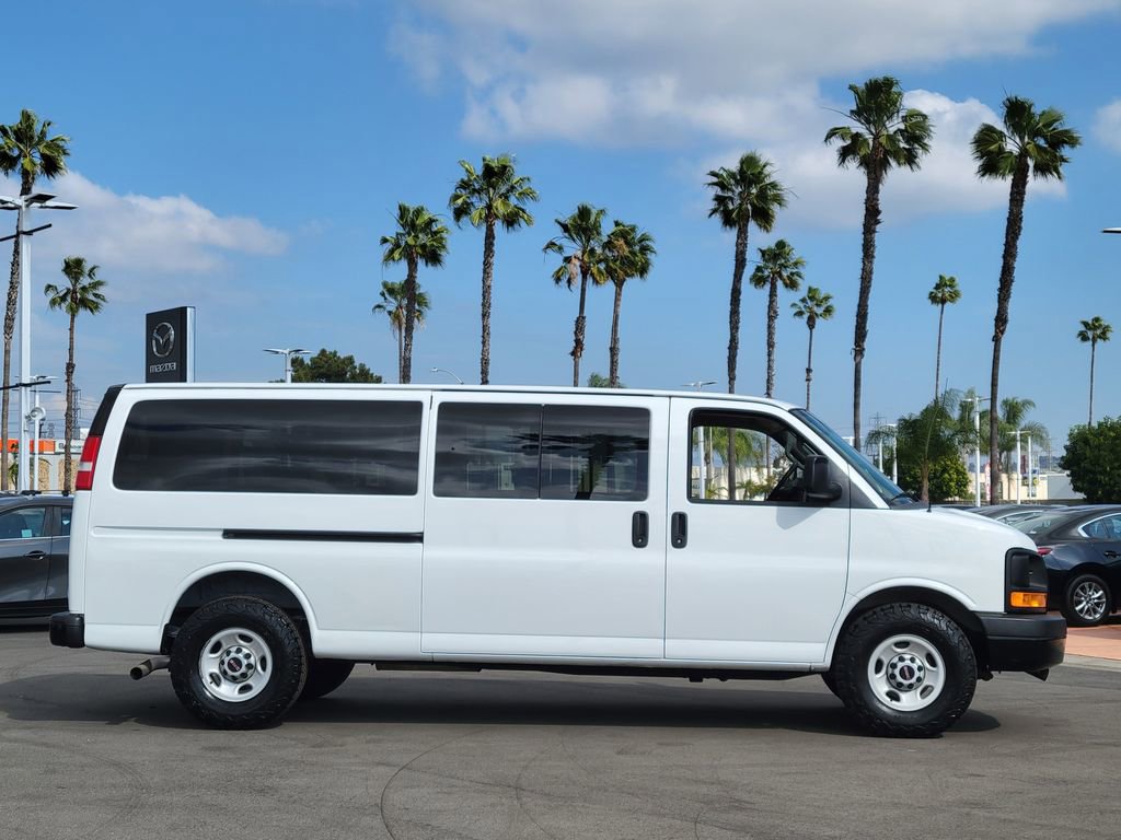 Used 2016 GMC Savana 3500 LS image 29