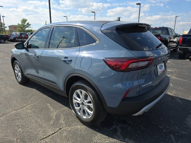New 2025 Ford Escape Active w/ Cold Weather Package image 3