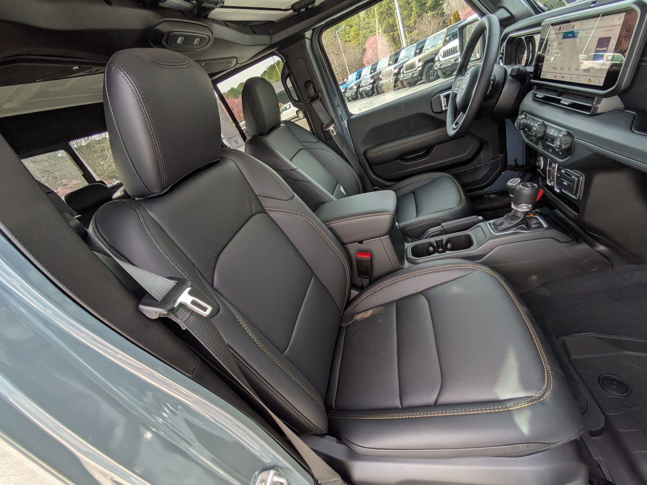 New 2026 Jeep Gladiator Sport AWD/4WD image 26