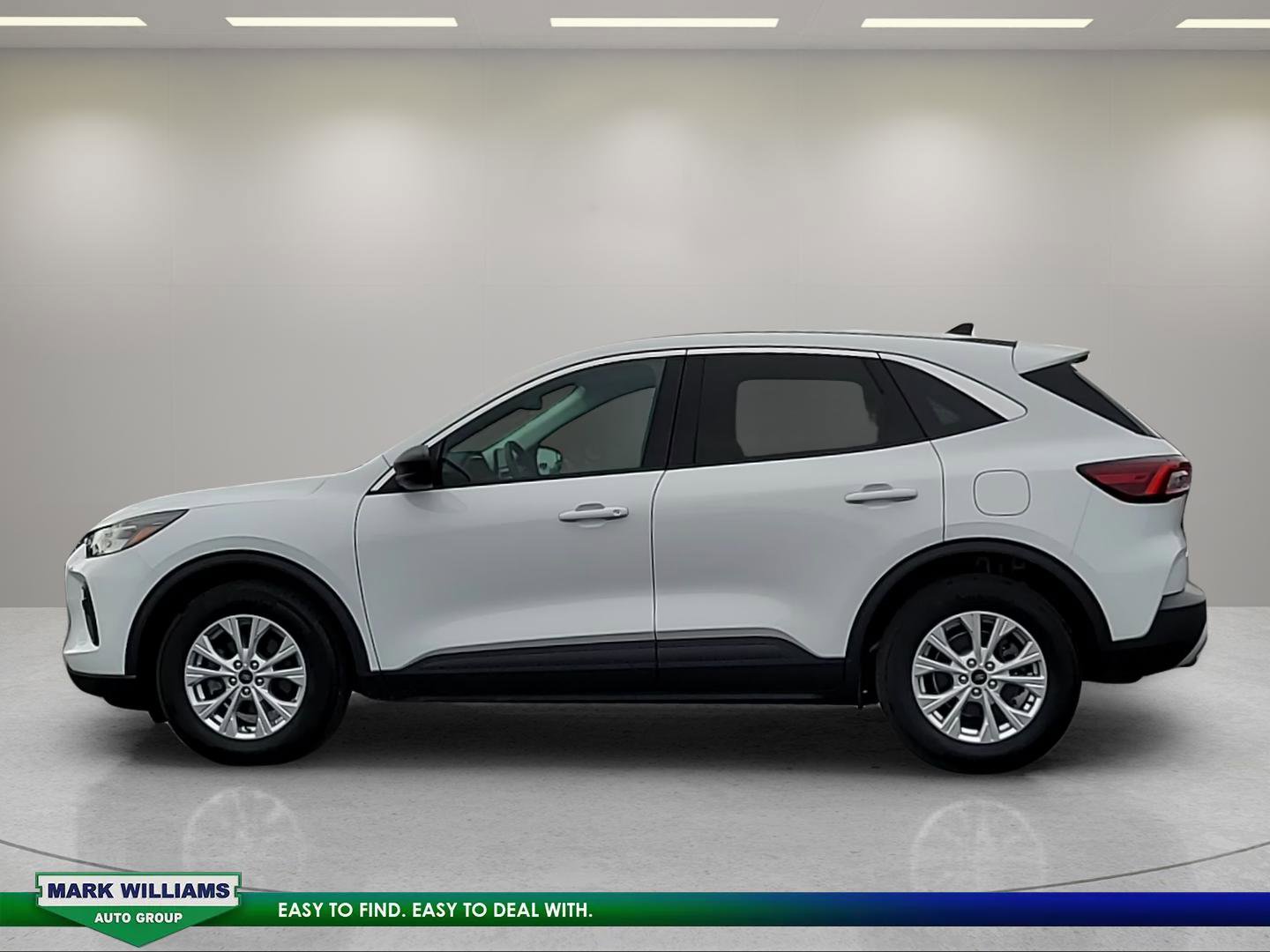 Used 2024 Ford Escape Active w/ Cold Weather Package FWD image 7