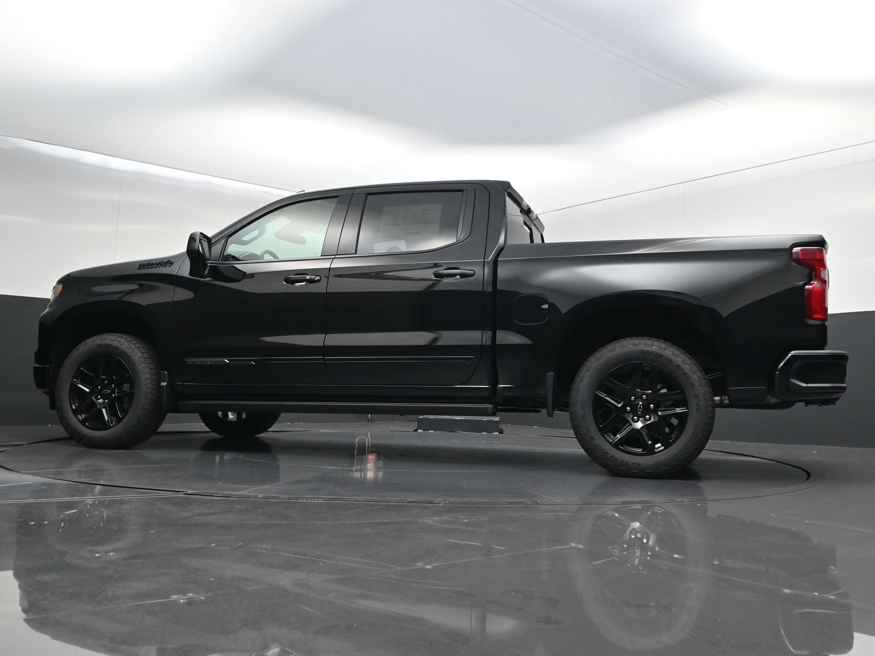 New 2026 Chevrolet Silverado 1500 High Country w/ Midnight Edition AWD/4WD image 48