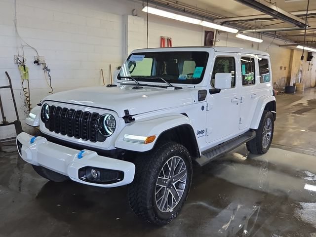 Used 2024 Jeep Wrangler High Altitude AWD/4WD image 8