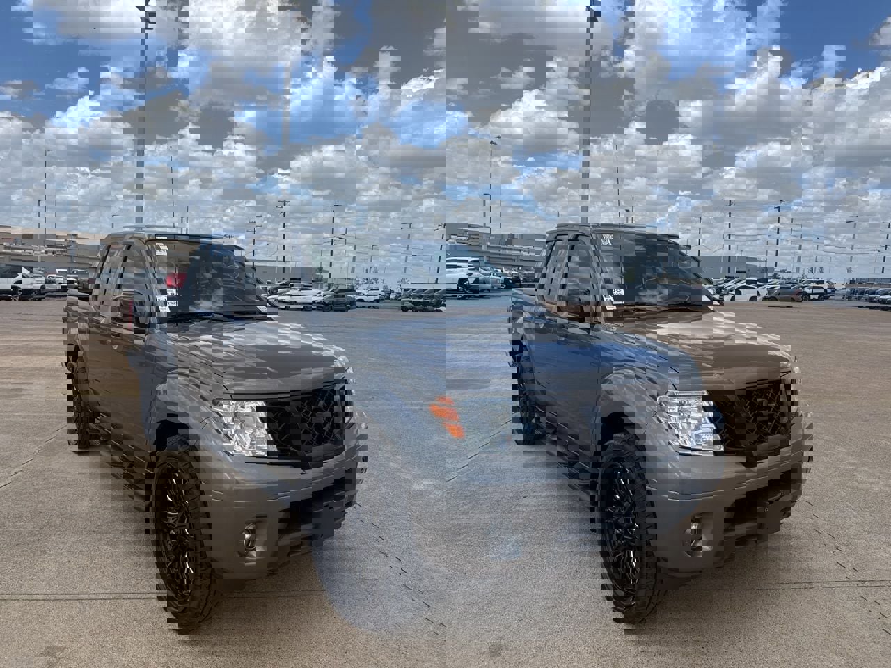 Used 2020 Nissan Frontier SV w/ Midnight Edition Floor Mats image 1