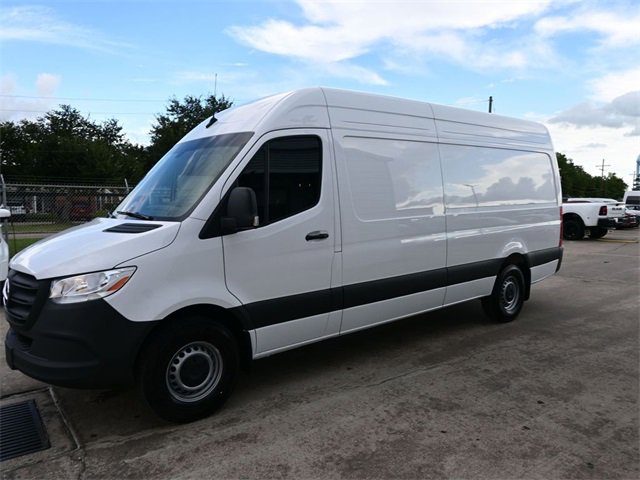 New 2026 Mercedes-Benz Sprinter 2500 image 1