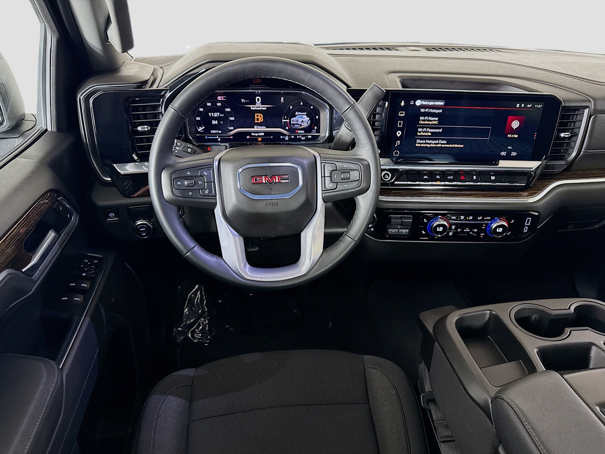 Used 2025 GMC Sierra 1500 Elevation RWD image 17