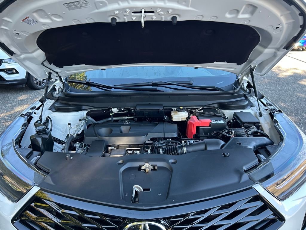 New 2025 Acura RDX SH-AWD image 10